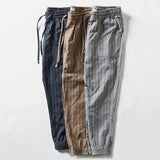 Elegante Herren Leinen-Hose mit feinem Nadelstreifen-Muster