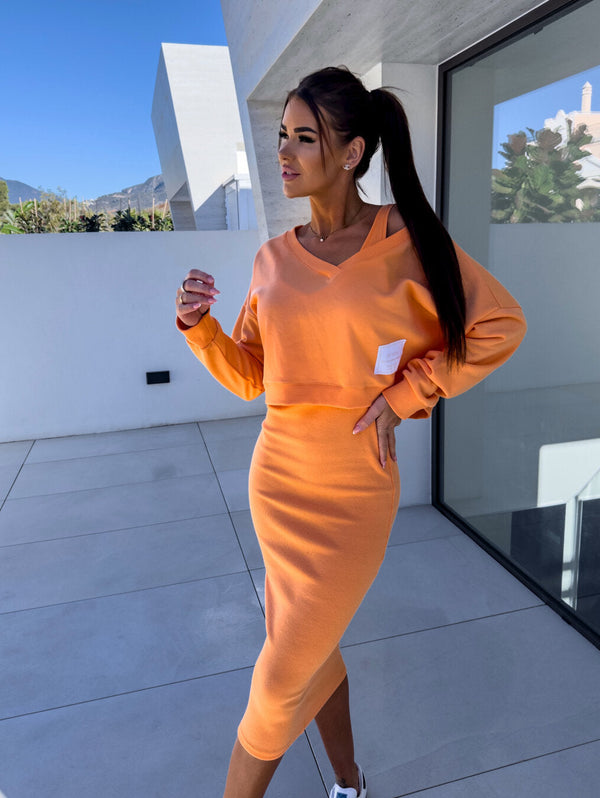 FIONA™ - LÄSSIGES SET AUS SWEATSHIRT UND KLEID