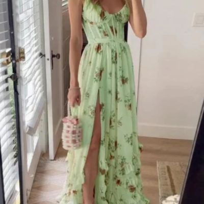 Marinela – Elegantes Blumenkleid